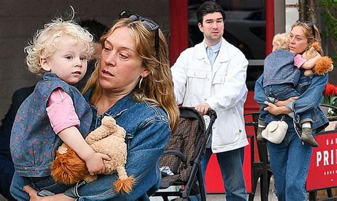 chloe sevigny age|chloe sevigny daughter.